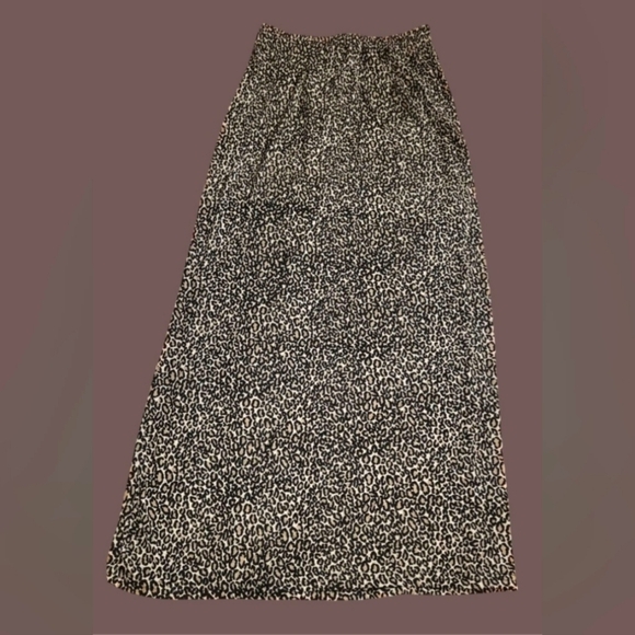 WOMEN'S WESTERN CONNECTION LEOPARD PRINT PENCIL MIDI SKIRT SZ. MED - Picture 1 of 5